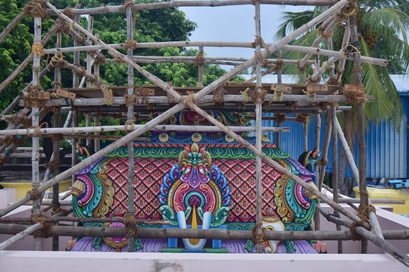 கோவில் ஒப்பந்தம் மற்றும் சீரமைப்பு